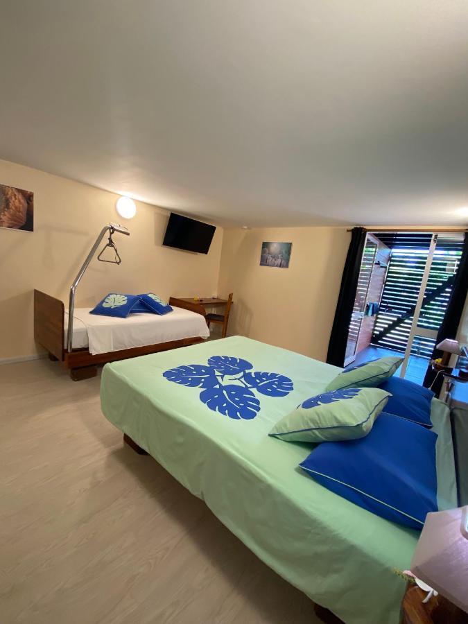 Bora Bora Holiday'S Lodge Eksteriør billede