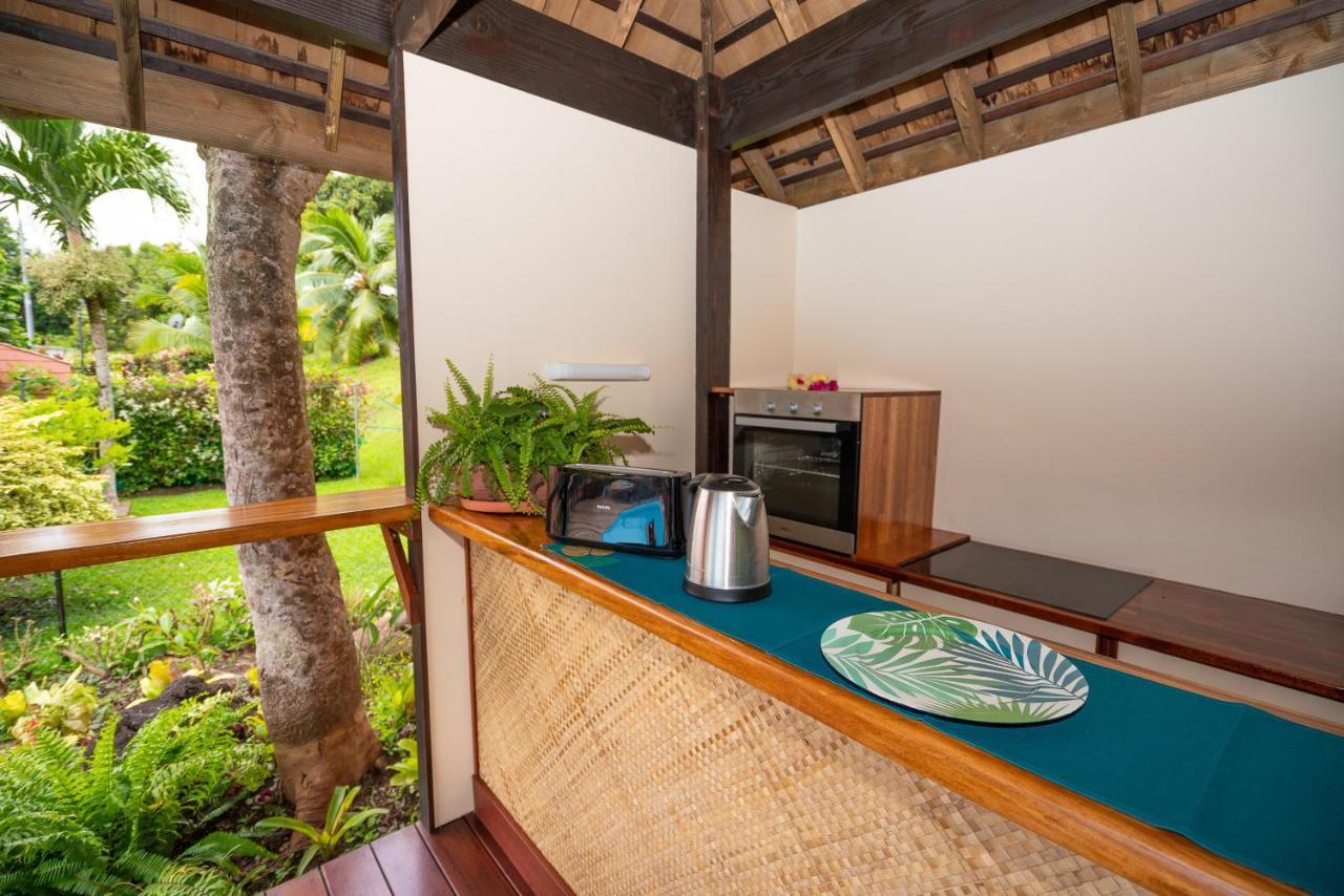Bora Bora Holiday'S Lodge Eksteriør billede
