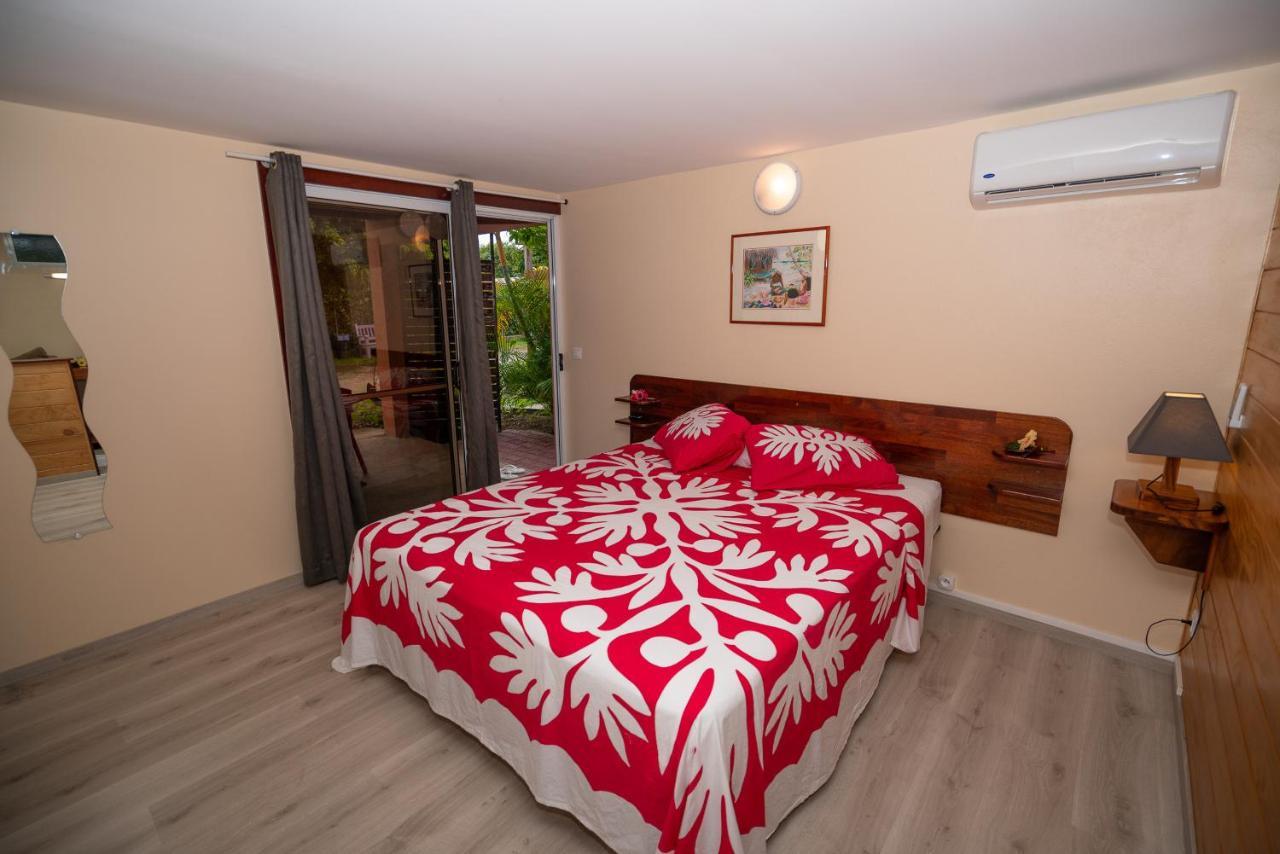 Bora Bora Holiday'S Lodge Eksteriør billede